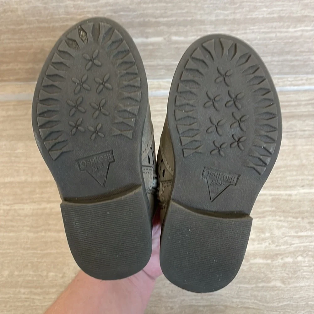 OSHKOSH B’GOSH Toddler Size 7 UEC Gray booties zip up boots ankle used